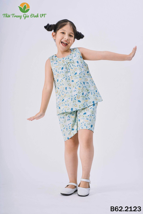 B62.2123.Bộ cotton bé gái quần đùi áo sát nách nơ ngực